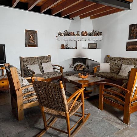 Constantias Stone Houses Лофу Экстерьер фото