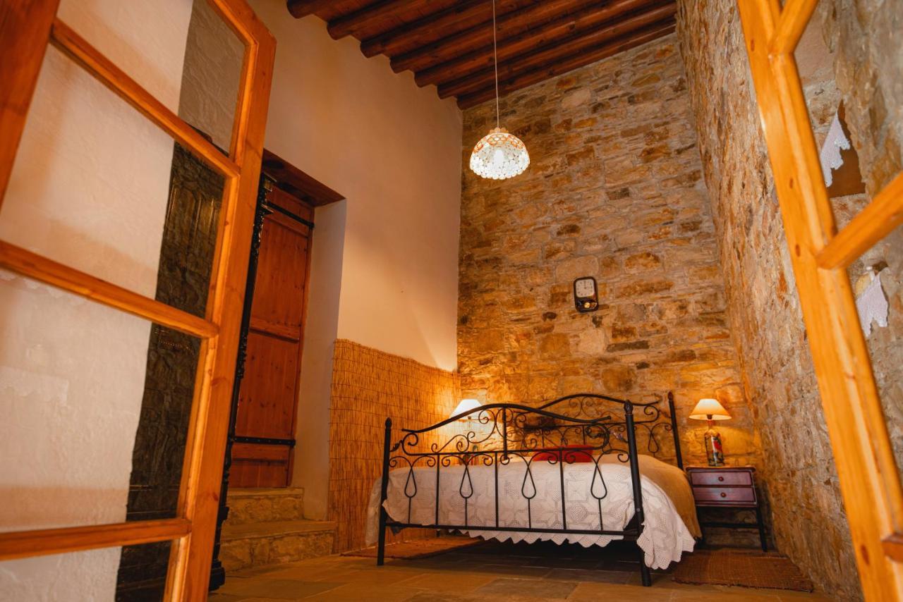 Constantias Stone Houses Лофу Экстерьер фото
