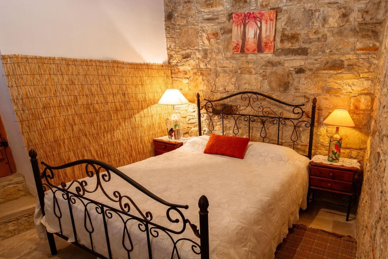 Constantias Stone Houses Лофу Экстерьер фото