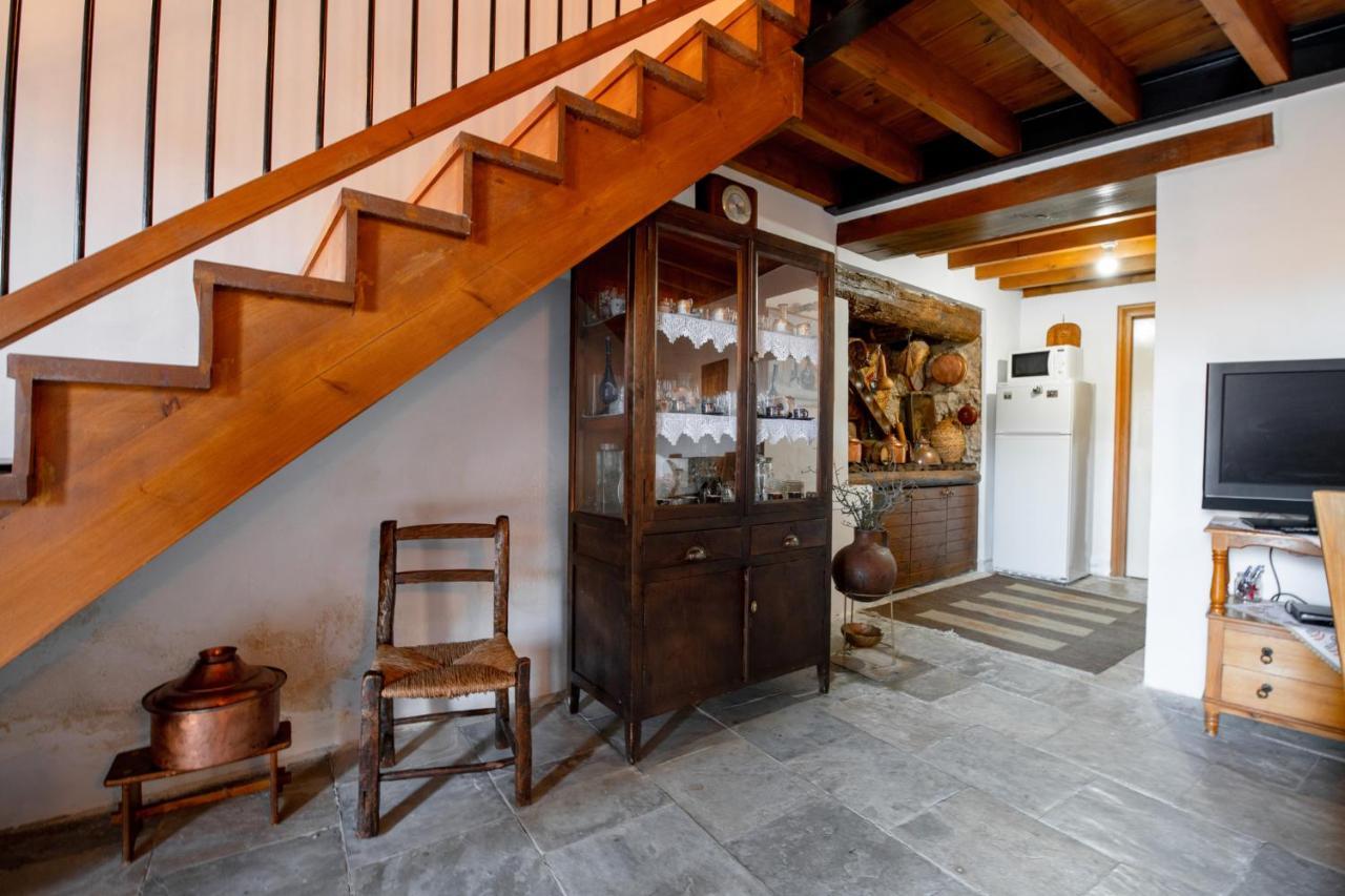 Constantias Stone Houses Лофу Экстерьер фото