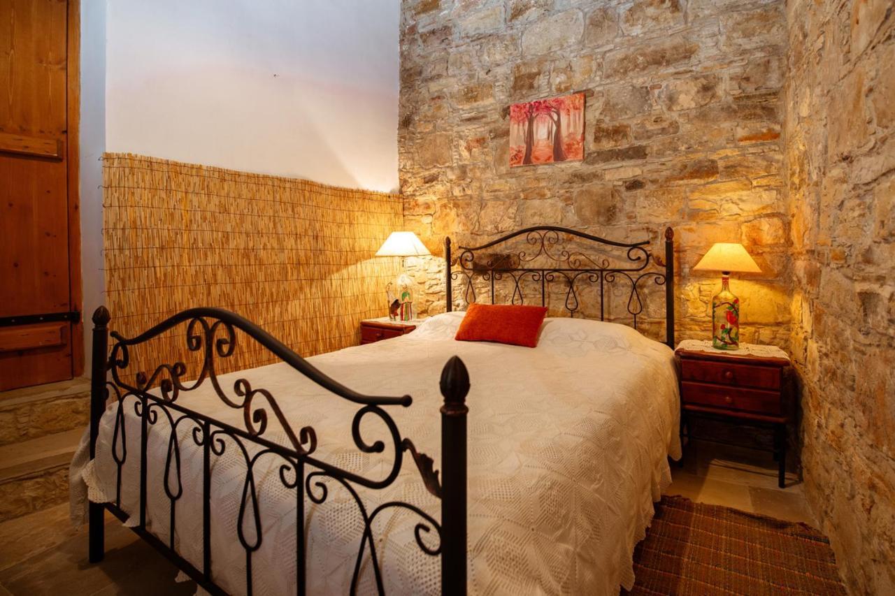 Constantias Stone Houses Лофу Экстерьер фото