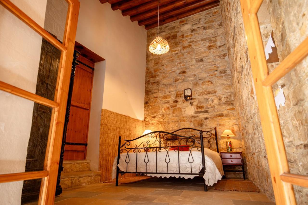 Constantias Stone Houses Лофу Экстерьер фото